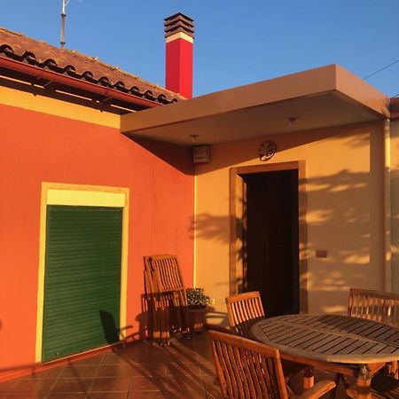 Small Apartment Near Athens Airport Pikermion Exterior photo